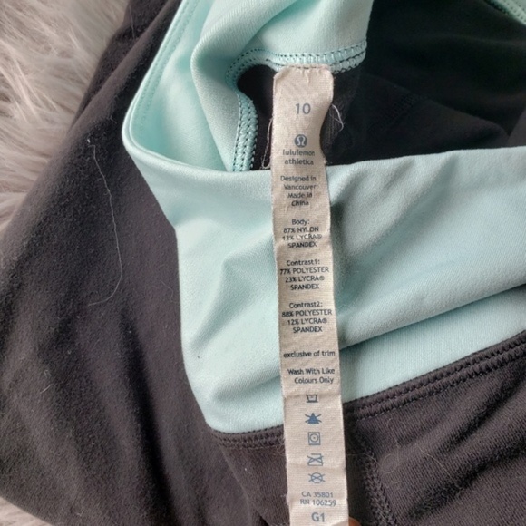 Lululemon Crop Yoga Pants Black/teal/White sz 10 - Picture 6 of 6